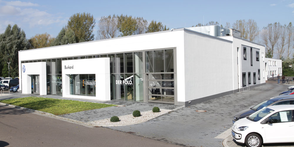 Frontansicht Autohaus Burkard GmbH in Leipzig/Liebertwolkwitz
